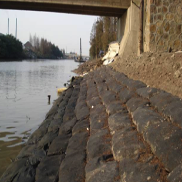 中小河道河流生态修复设计与施工
Design & construction for mid-small river
ecological restoration 中小河道河流生态修复设计与施工
Design & construction for mid-small river
ecological restoration